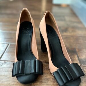 Tory Burch Black and Tan Bow Heels